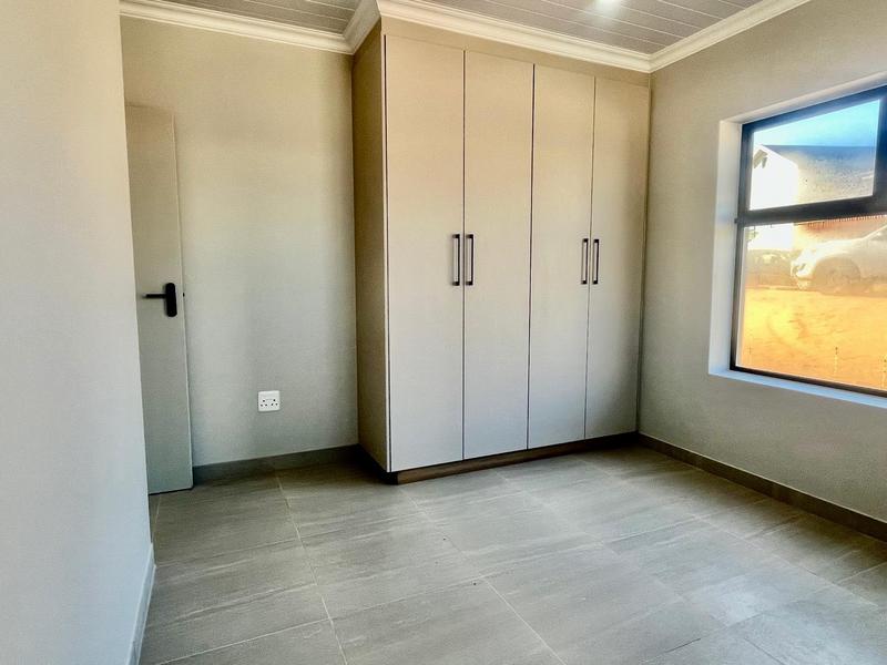 3 Bedroom Property for Sale in Reebok Western Cape